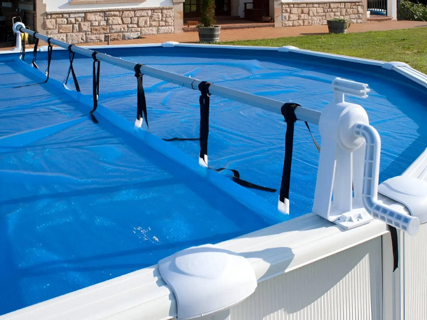 Enrollador de cubierta para piscinas elevadas máx. 6m