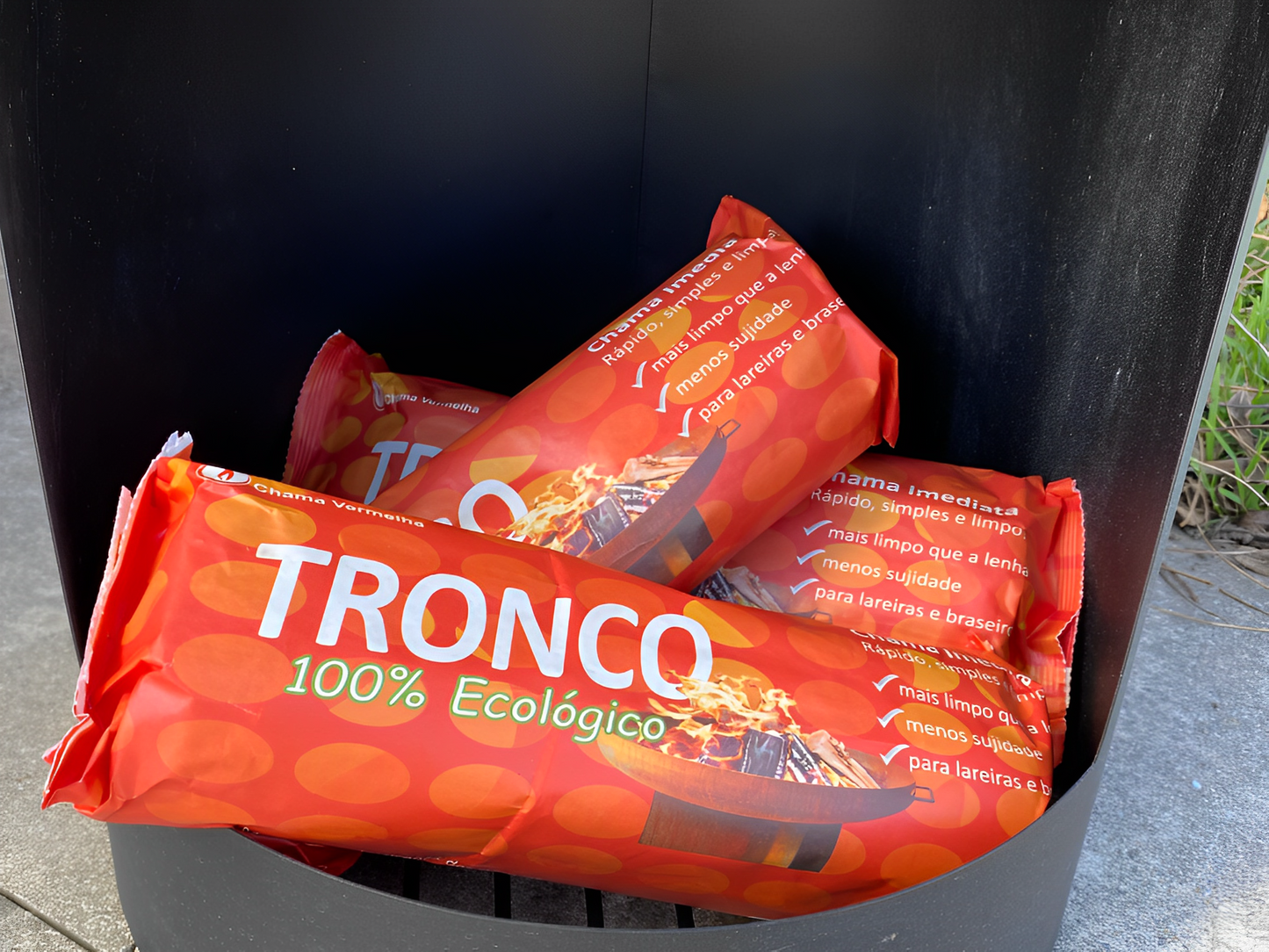 Leña de combustión instantánea para chimeneas, braseros y barbacoas 1kg Chama Vermelha