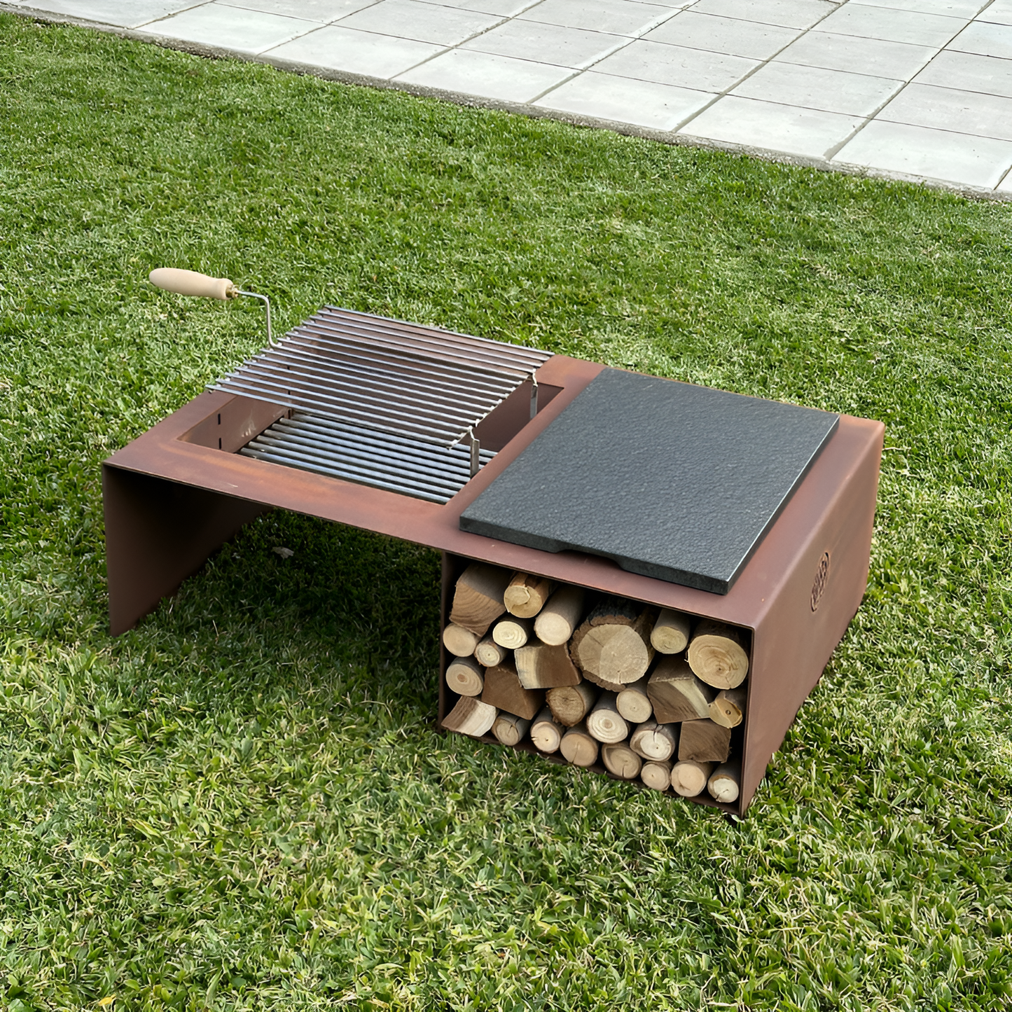 Braseiro/ Fire Pit Module c/ Grelhas Aço Corten + 4 Troncos de Queima Instantâneos